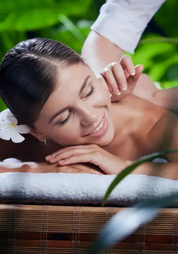 love-your-massage-therapist-classic-swedish-massage-home-page-hero-section-image